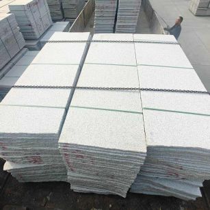 鄂州芝麻白毛板，石材毛板