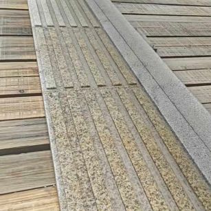 鄂州黄金麻盲道石 盲条