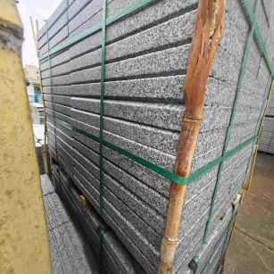 鄂州芝麻白楼梯踏步室外