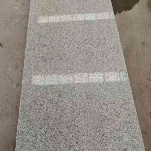 鄂州芝麻白光面毛板