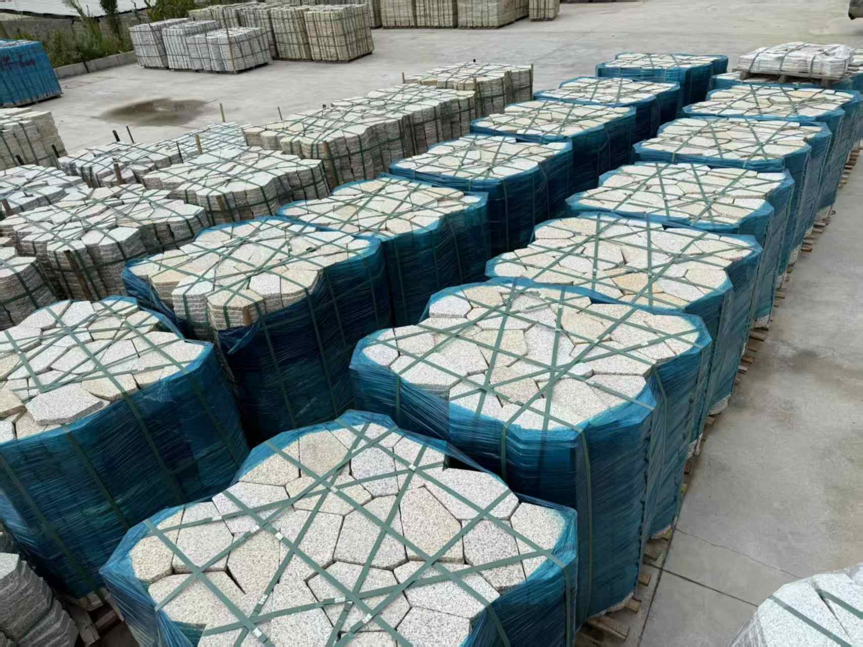 鄂州黄金麻冰裂纹 碎拼